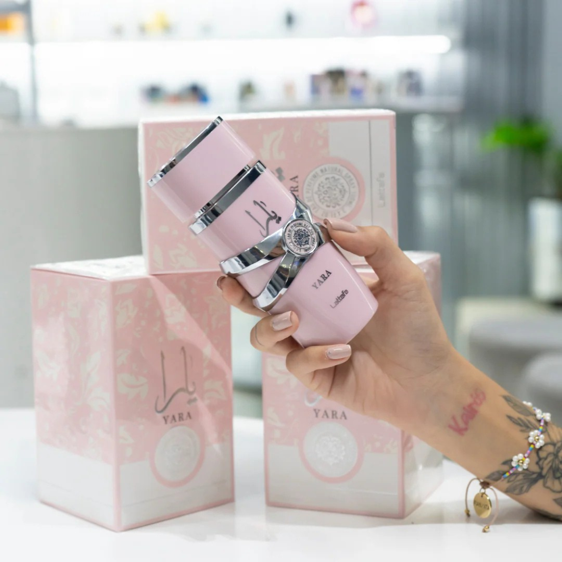 Yara lattafa | Fresas con Crema | + Obsequio 🎁
